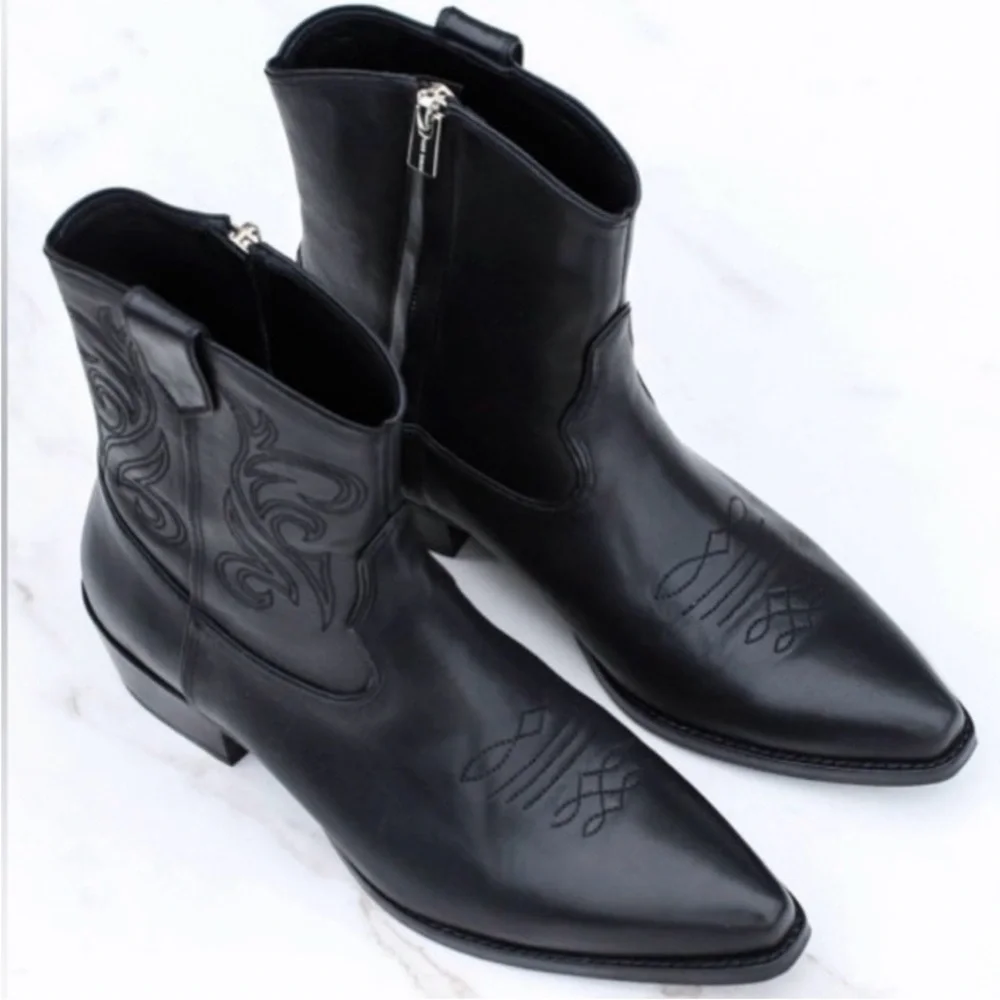 Anine Bing Elton Boot in Black - Picture 2 of 16